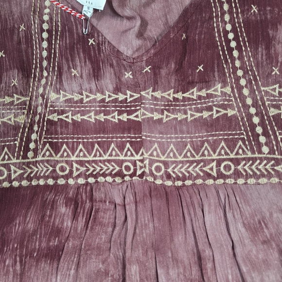 Umgee Mauve Embroidered Blouse - Picture 3 of 7